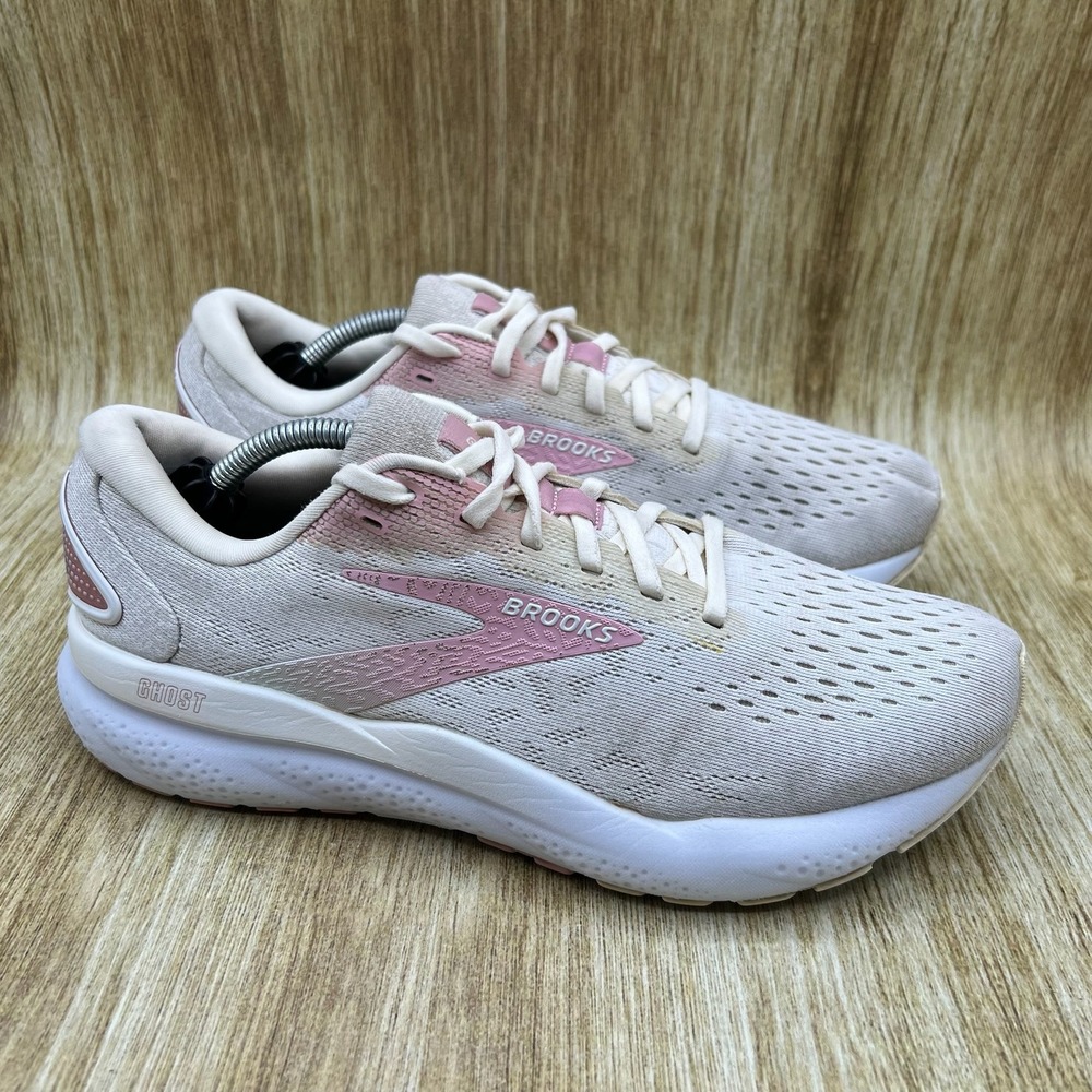 Brooks Ghost 16 Running Shoes Women's Size 9 Cream Pink Neutral Mesh 1204071B136